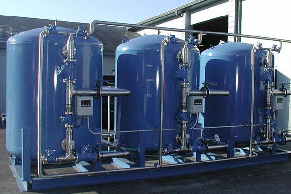 对碳钢罐进行检查要做好哪些工作？